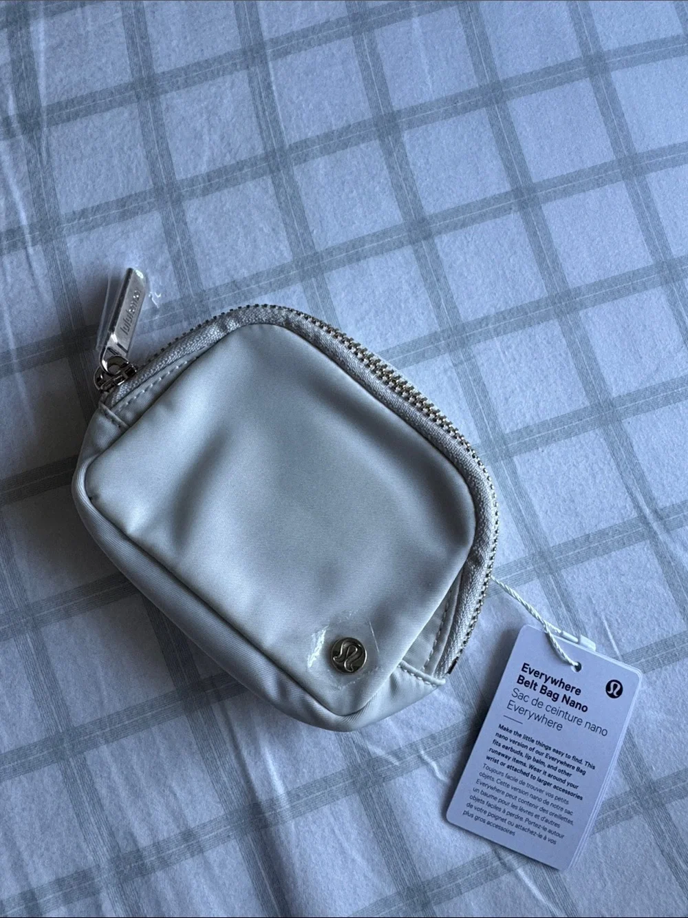 178 🆕✨ Lululemon Everywhere Belt Bag Nano - Bone Gold